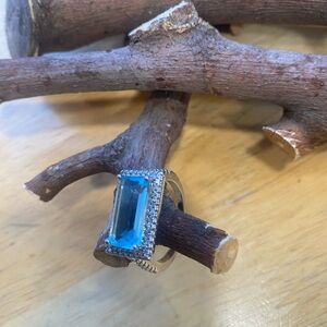 Elegant Blue Gemstone Costume Ring